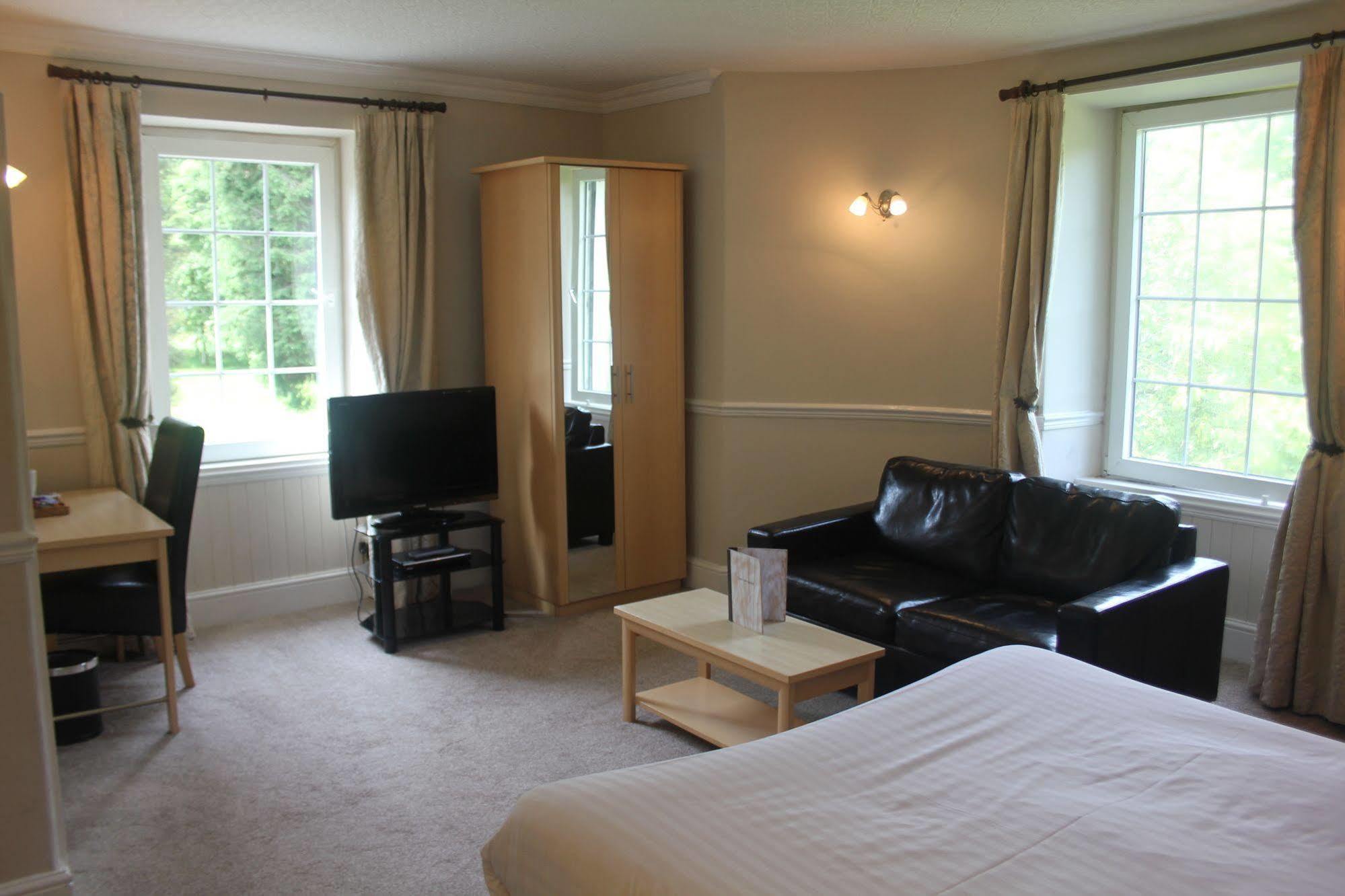 Nant Ddu Lodge Hotel & Spa Merthyr Tydfil Exterior photo
